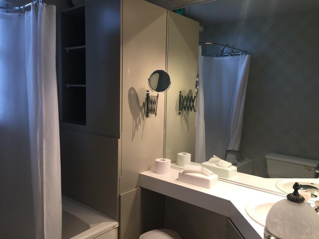 Gite Chez Baza Shawinigan Εξωτερικό φωτογραφία